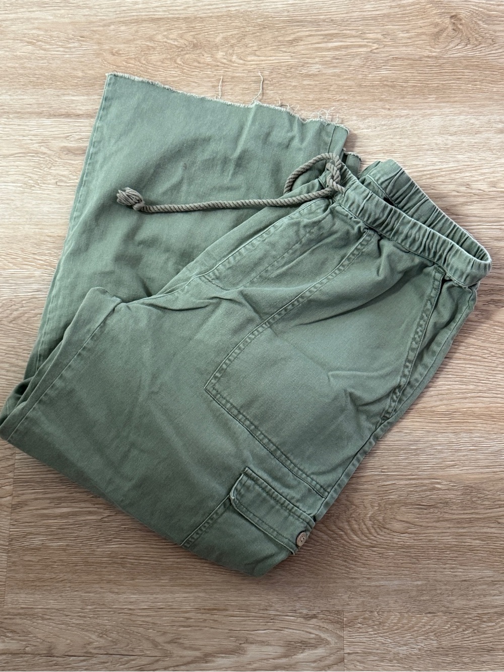 Men's Olive Green Drawstring Cargo Pants